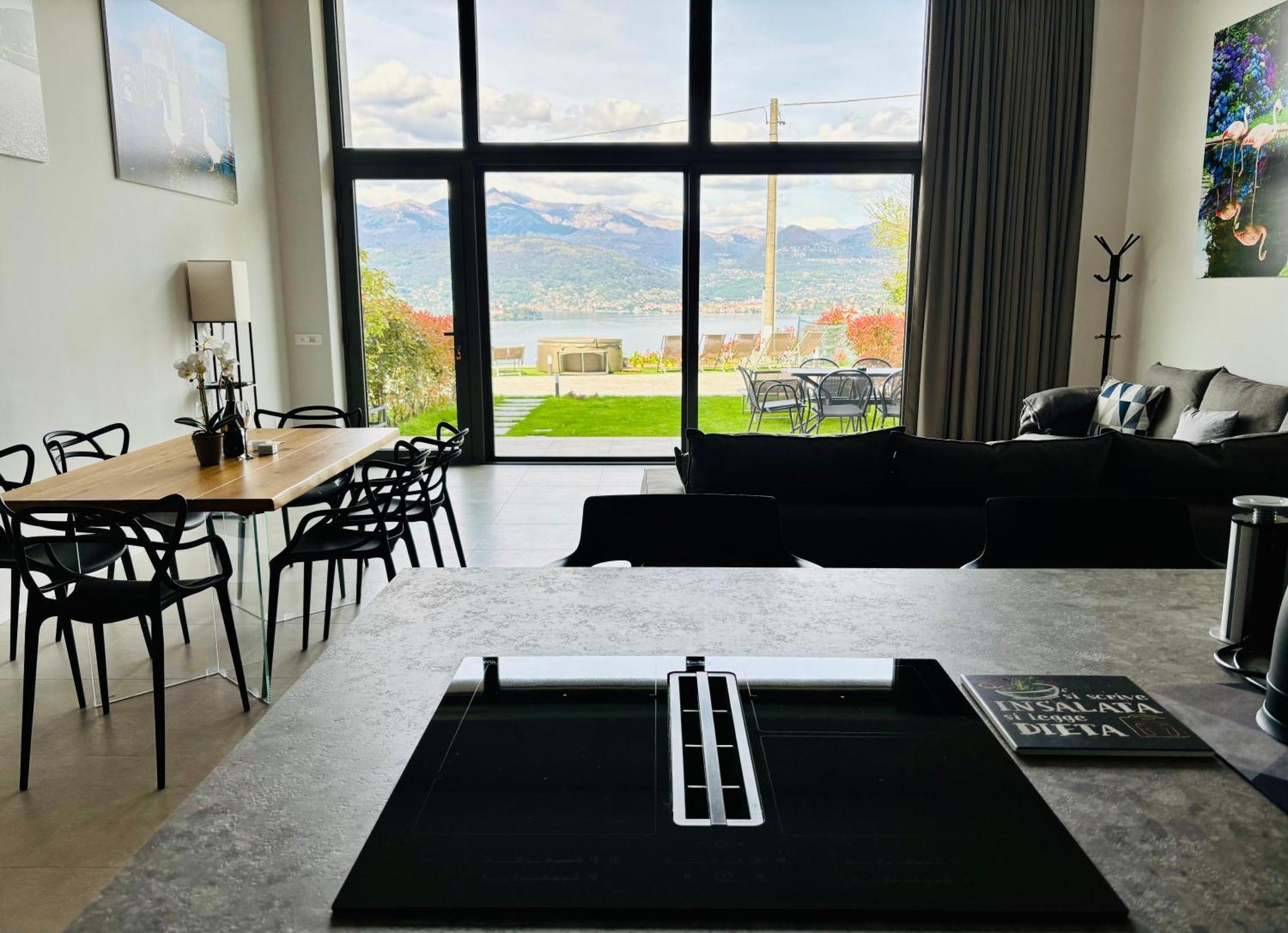 Panorama Loft Apartments Стреза Экстерьер фото